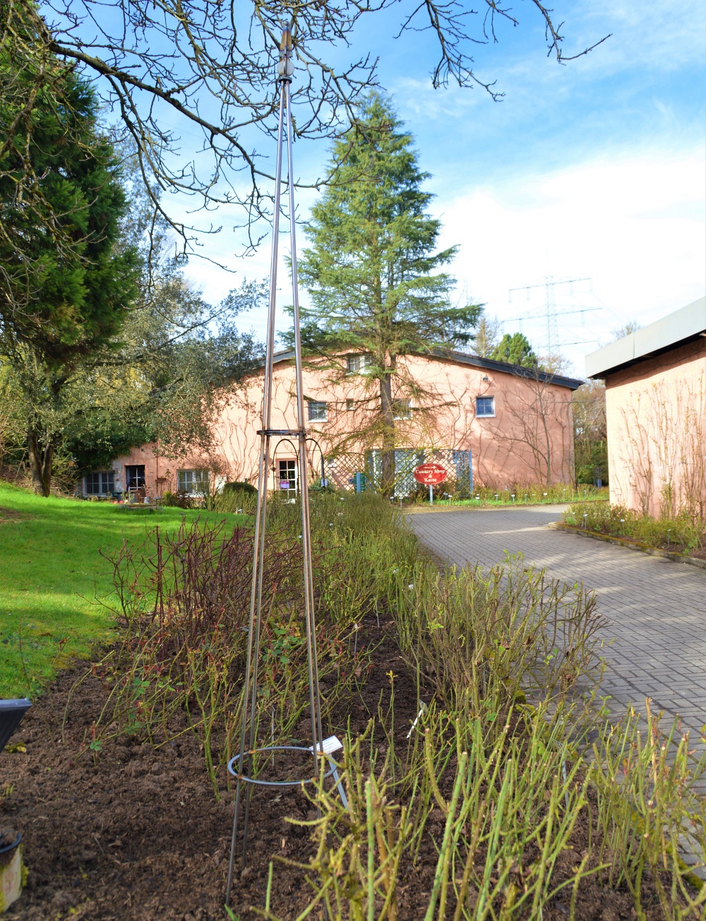 Obelisk Landhaus Ettenbühl